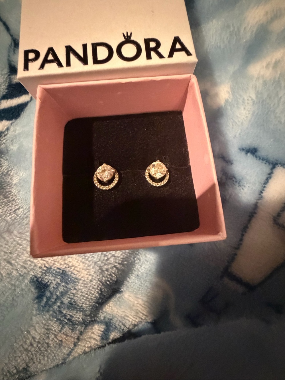 Pandora Halo Stud Earrings - Picture 2 of 3